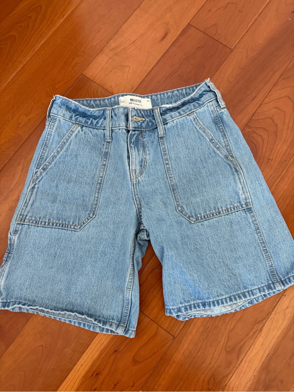 Hollister Low-Rise Baggy Jort